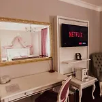 4cardinals Boutique Hotel