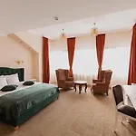 4cardinals Boutique 3*