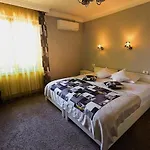4cardinals Boutique 3* Brasov