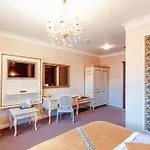 4cardinals Boutique Hotel