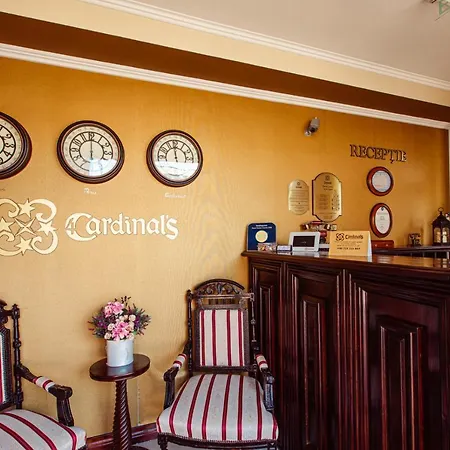 فندق 4cardinal's Boutique 3*
