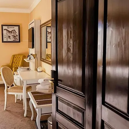 4cardinal's Boutique Hotel 3*