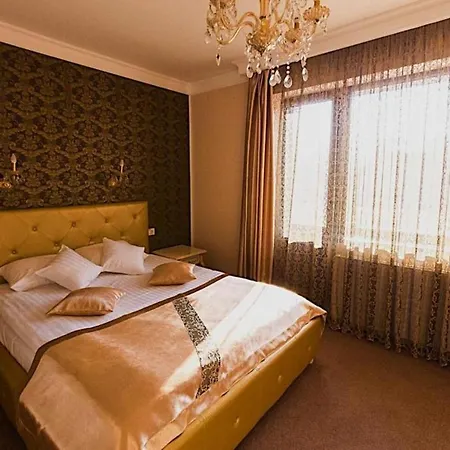 فندق 4cardinal's Boutique براشوف