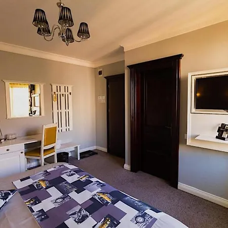 Hotel 4cardinal's Boutique