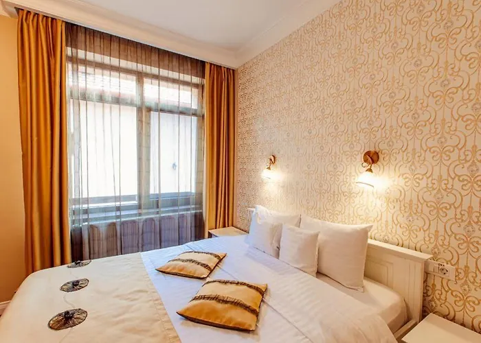 4cardinals Boutique Hotel